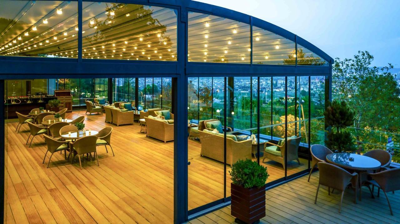 호텔 셀릭 팰리스 컨벤션 센터 테르말 스파 부루사 외부 사진 The Sky Bar