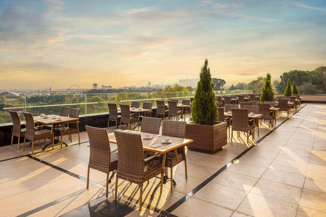 호텔 셀릭 팰리스 컨벤션 센터 테르말 스파 부루사 외부 사진 The Terrace