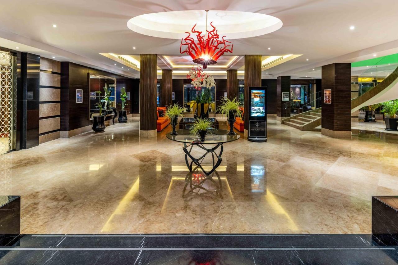 호텔 셀릭 팰리스 컨벤션 센터 테르말 스파 부루사 외부 사진 The lobby of the hotel
